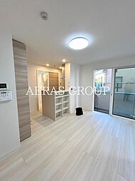 レジデンスマルニ 2階1LDKのリビング/ダイニング