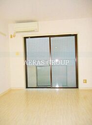 アサカシオン上野毛 地下2階1Kのリビング/ダイニング