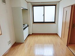 レジデンス南台 2階1Kのリビング/ダイニング