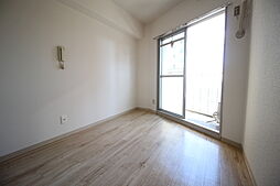 ストリングビル 4階1Kのリビング/ダイニング