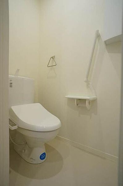 画像7:【トイレ】暖房洗浄便座で快適に使えます♪