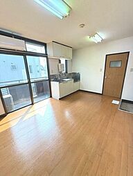 アーバンサトウ 3階1DKのリビング/ダイニング