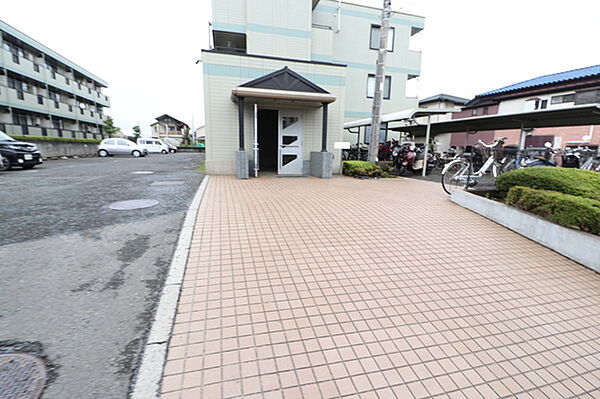 建物エントランス