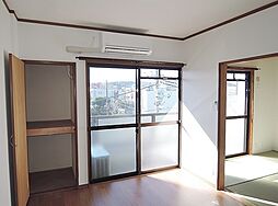 居間