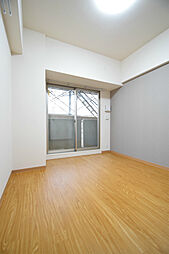 Osaka Metro御堂筋線 江坂駅 徒歩10分の賃貸マンション 2階1Kのリビング/ダイニング