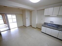 マンション如月 4階2LDKのリビング/ダイニング