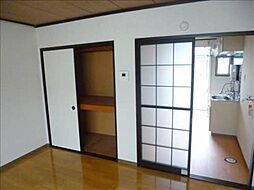 居間
