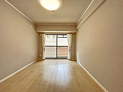 ライオンズマンション神戸元町第二 507 5階2LDKのリビング/ダイニング