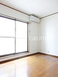 イーストハイム 2階ワンルームのリビング/ダイニング