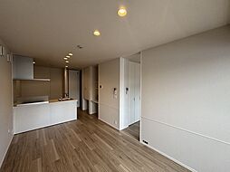 ｌ’ａｍｉ　ｄｅ　Ｌｉｏｎ 3階2LDKのリビング/ダイニング