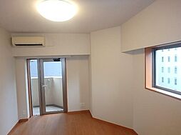 都営三田線 御成門駅 徒歩2分の賃貸マンション 4階1Kのリビング/ダイニング