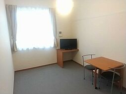 レオパレスゴールデンヴィレッヂ 2階1Kのリビング/ダイニング