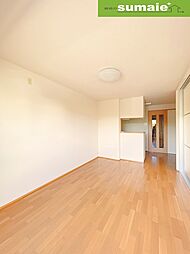 ローパスII 1階2LDKのリビング/ダイニング