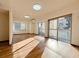 妙義坂マンション 5階1LDKのリビング/ダイニング