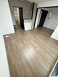 ハウスモメゾン大浜B棟 3階1LDKのリビング/ダイニング