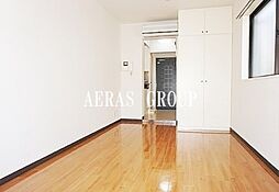 ブルークレール・K 4階ワンルームのリビング/ダイニング