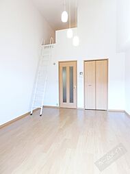 ステイションランドナガタキ 2階1Kのリビング/ダイニング