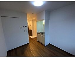 ストラーダ生麦 3階ワンルームのリビング/ダイニング