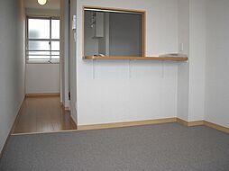 レオネクストアルデンテ 緑ヶ丘 1階1LDKのリビング/ダイニング