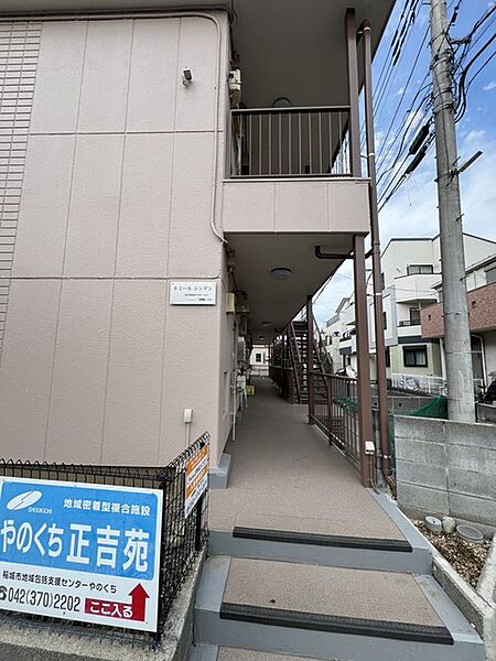 建物エントランス