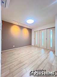 JR紀勢本線 紀和駅 徒歩8分の賃貸アパート 2階1LDKのリビング/ダイニング