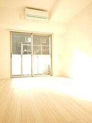 JR東海道本線 川崎駅 徒歩13分の賃貸マンション 11階1Kのリビング/ダイニング