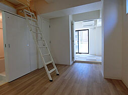 JR山手線 目黒駅 徒歩8分の賃貸マンション 2階1DKのリビング/ダイニング