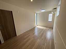 レ　セレニタIII 102 1階1LDKのリビング/ダイニング