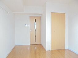 スカイコート練馬桜台 5階1Kのリビング/ダイニング