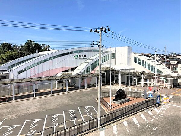画像30:内野駅(JR 越後線) 974m