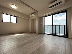 アーバンパーク綾瀬WEST 8階1LDKのリビング/ダイニング