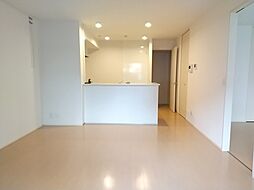 おおさか東線 南吹田駅 徒歩3分の賃貸アパート 1階1SLDKのリビング/ダイニング