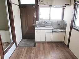 小田急江ノ島線 東林間駅 徒歩7分の賃貸アパート 2階2Kのリビング/ダイニング