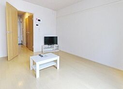 クレイノスヨン 2階1Kのリビング/ダイニング