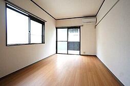 エーデルヴァイス 1階1Kのリビング/ダイニング