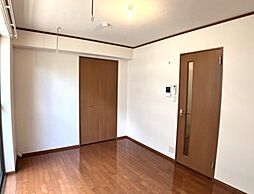 ヴィルクレールII 2階1Kのリビング/ダイニング