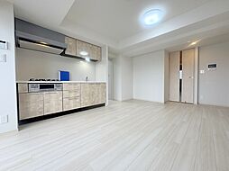 ドゥーエ南千住 601 6階3LDKのリビング/ダイニング