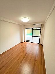 第11安藤マンション 1階ワンルームのリビング/ダイニング