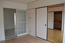 ネオサカエハイツ 2階3DKのリビング/ダイニング