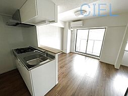 プレール・ドゥーク板橋舟渡 3階1SLDKのリビング/ダイニング