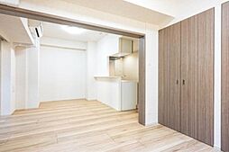 コンフォリア幡ヶ谷 5階1LDKのリビング/ダイニング