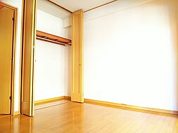 ロイヤルガーデン哲学堂 2階1Kのリビング/ダイニング