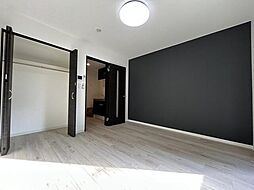 リトルネスト福生 1階1Kのリビング/ダイニング