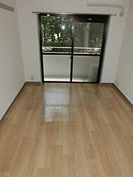 カレドセルクル 1階1Kのリビング/ダイニング