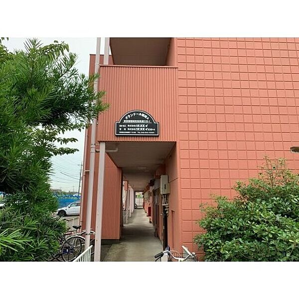 建物エントランス