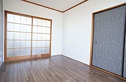 ルーモス咲が丘 2階2Kのリビング/ダイニング