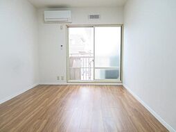 ピュアコートフカワ 2階1Kのリビング/ダイニング