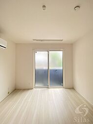 阪急伊丹線 伊丹駅 徒歩5分の賃貸アパート 1階1Kのリビング/ダイニング