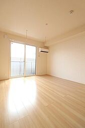 トレ・フィーリャ 1階1LDKのリビング/ダイニング