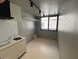 COCOFLAT東高円寺 2階ワンルームのリビング/ダイニング